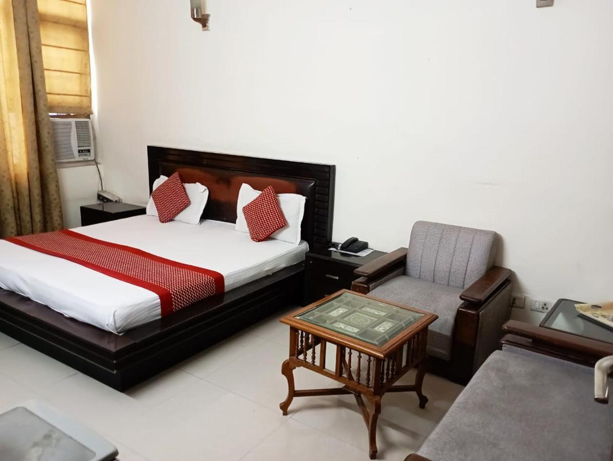 Hotel Home Stay Dwarka Delhi  Exteriör bild