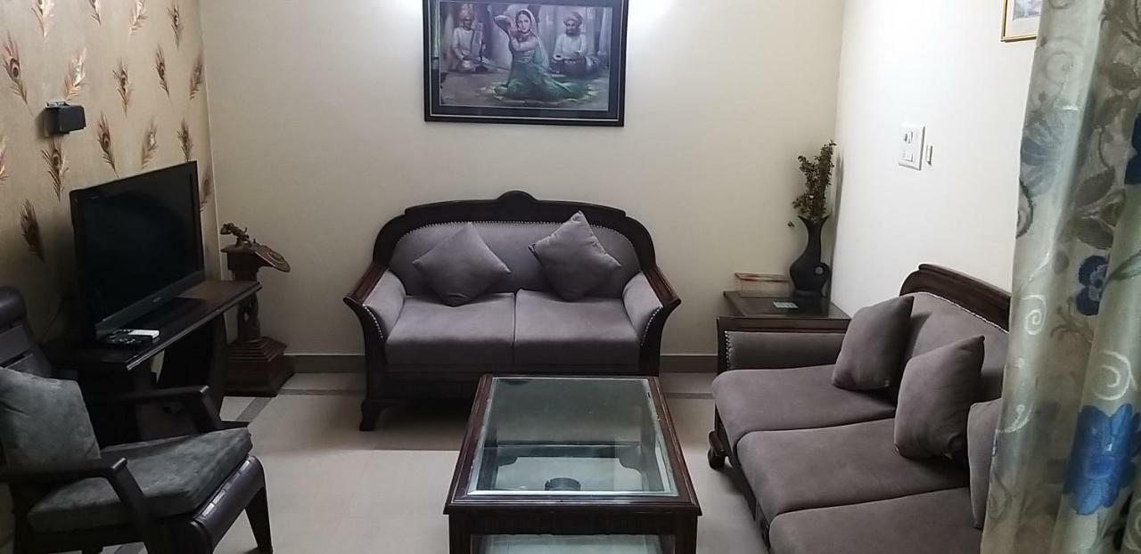 Hotel Home Stay Dwarka Delhi  Exteriör bild